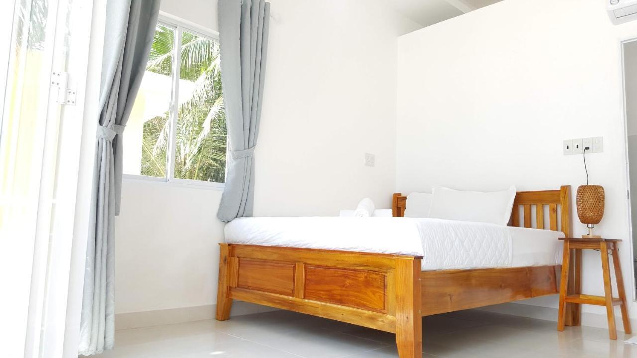 Lucky Spot Beach Bungalow Song Cau Exterior photo